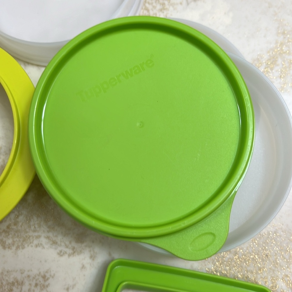 Tupperware hamburger press - Picture 7 of 8